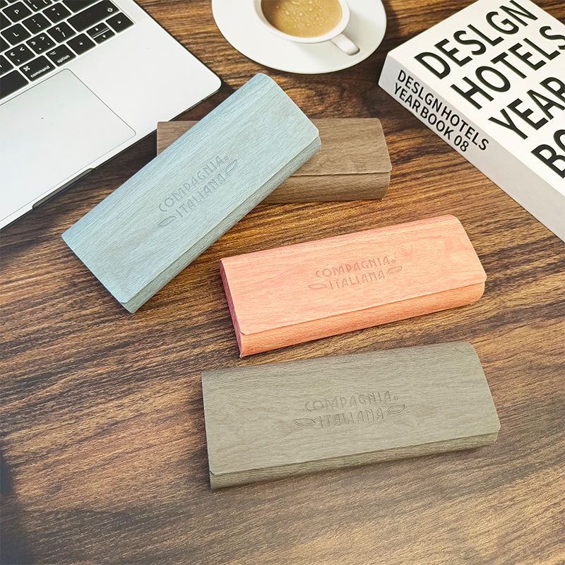 Glasses Case for Men and Women Students Large Frame Magnetic Suction Japanese Style Fresh Simple Advanced Car Compression-Resistant Portable Glasses Storage Box