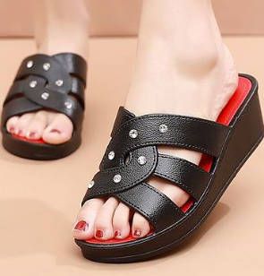 New ladies fashion wear flat bottom summer beach pearl H-shaped sandals and slippers