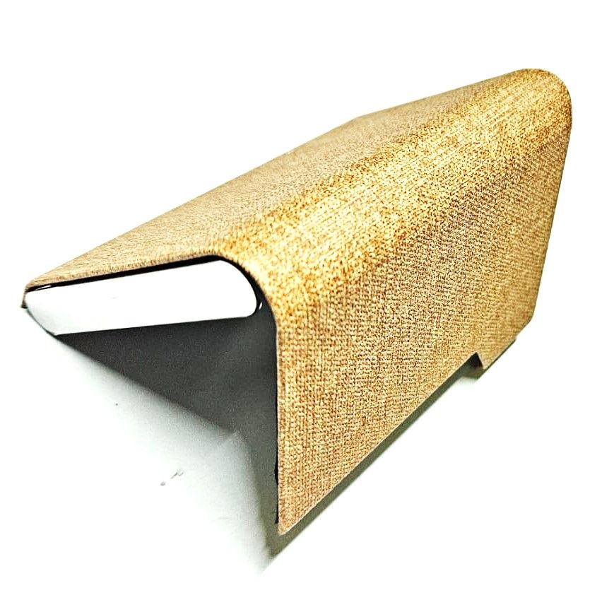 Discover the epitome of style and functionality with our premium brown card holder designed exclusively for men who value organization without compromising on sophistication.