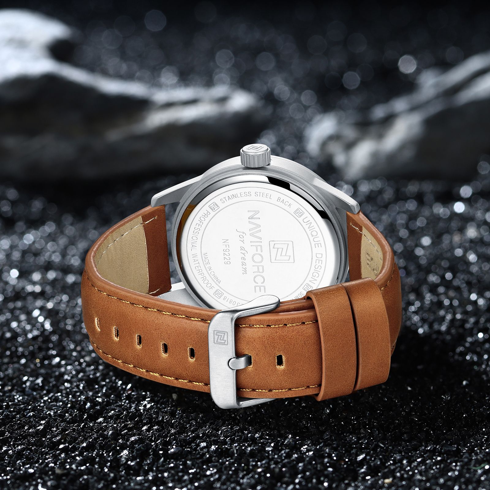Classic Men Watch - Brown