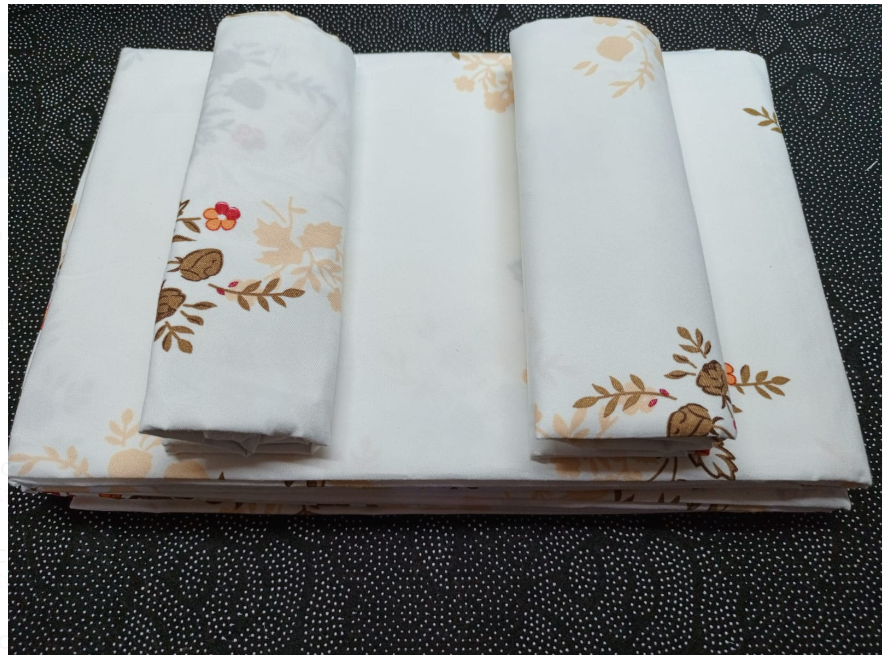 4 Pcs 6x6 Fashion Bedsheet Set  (2 Bedsheets & 2 Pillowcases)