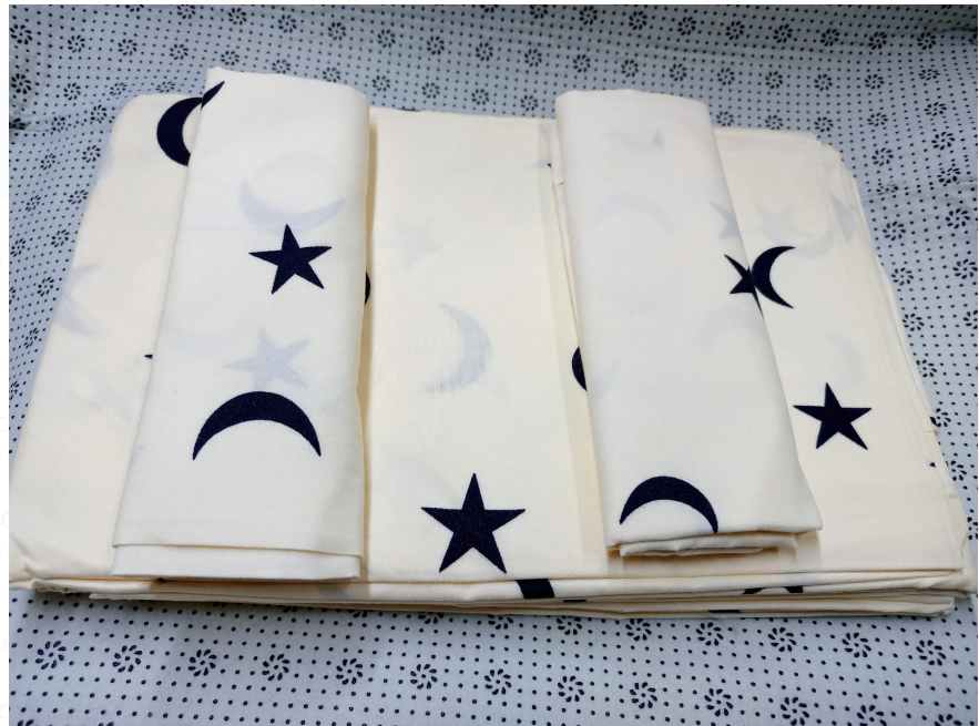 4 Pcs 6x6 Fashion Bedsheet Set  (2 Bedsheets & 2 Pillowcases)