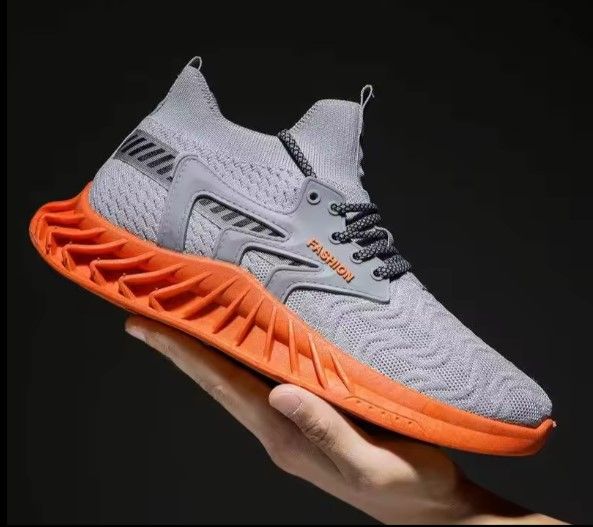 Hot selling men's breathable flying woven running sneaker elastic running shoes Quality Comfortable Mens Casual Shoes Low Price Sports Shoes Fashion Men Sneakers