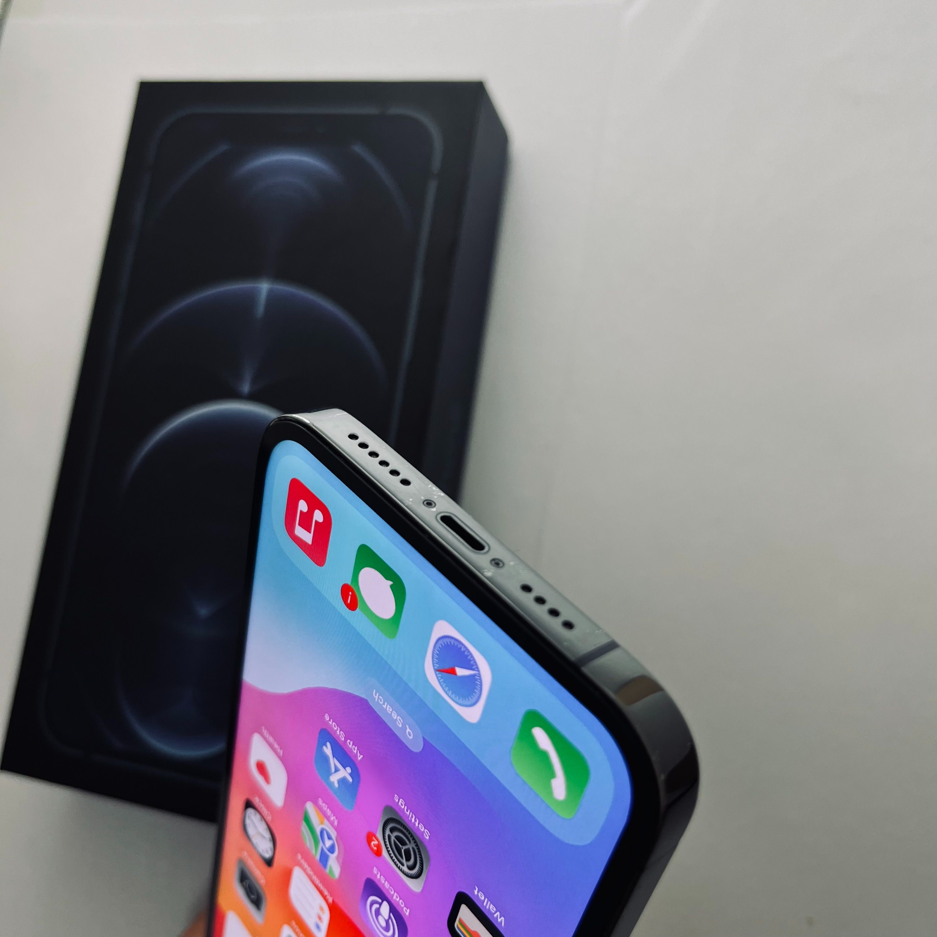 Refurbished Apple iPhone 12 Pro Max 6GB+128GB Unlocked Smart Phone