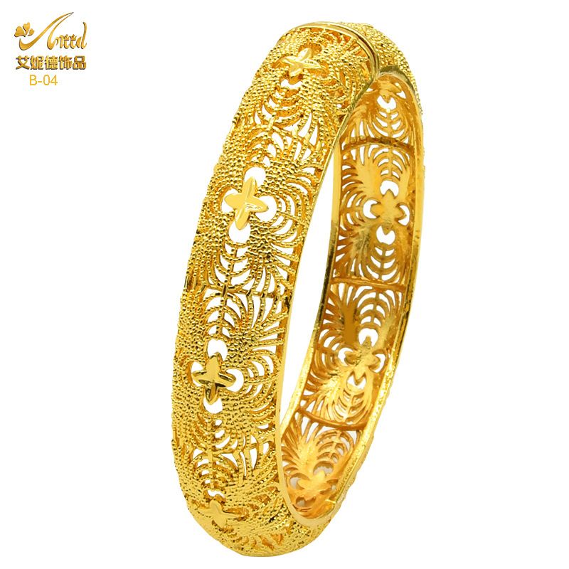 Hot Selling Alloy Gold-Plated Fashionable Bride Wedding Accessories Light Luxury Style Women's Wedding Sand Gold Bracelets Jewelry Wholesale