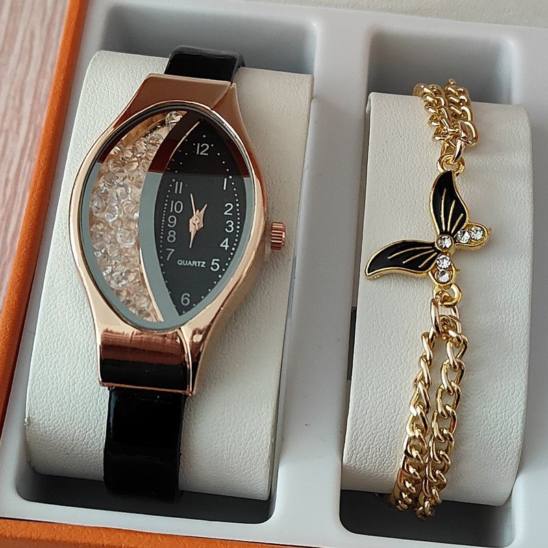 Women's Fashion Luxury Watch Women's Bracelet Clock Oval Water Diamond Sports Quartz Watch Watch Daily Leisure Simple Water Diamond Watch Women's Watch