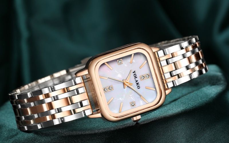 Luxury 30M Waterproof Steel Band Crystal Women Calendar Women Watches Luminous Business Women's Rose Gold Date Watches Lovers' Ladies Leisure Metal  Watches+ Luxury Gift Box Lovers Girlfriends Wife's