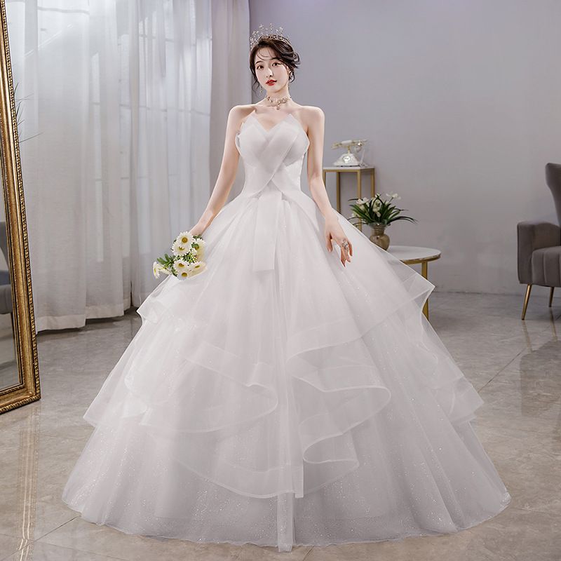 Main Wedding Dress 2024 New Bride Bra Champagne French High End Simple And Vintage Outgoing Dress Light Luxury Princess Floor length Dress Tied Bride Dress Crown