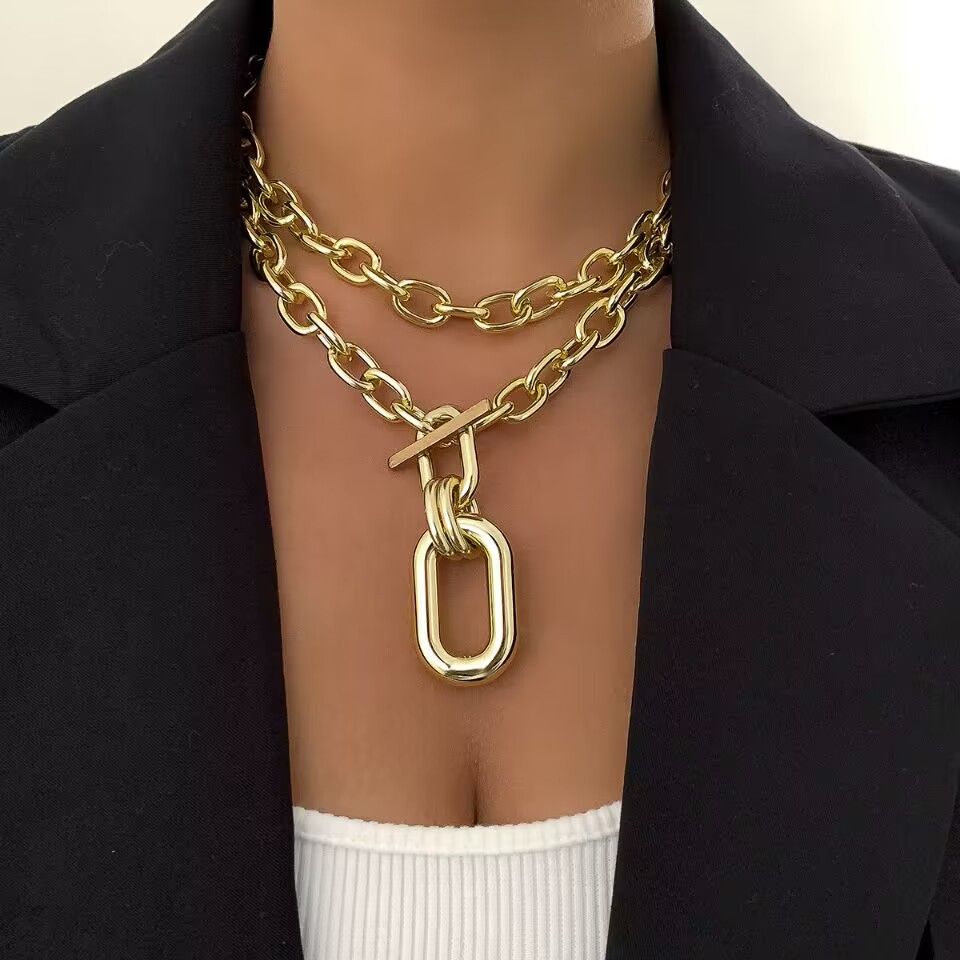 European And American Fashion Jewelry New Multi-Layer Metal Necklace Women's High-End Collar Chain Two-Piece Set Of Artistic And Retro Chain Street Trendsetter Fashion Accessories