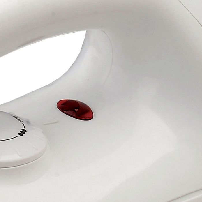 Ramtons RM/305 White Dry Iron 1000 Watts Non-stick coating soleplate Indicator lamp