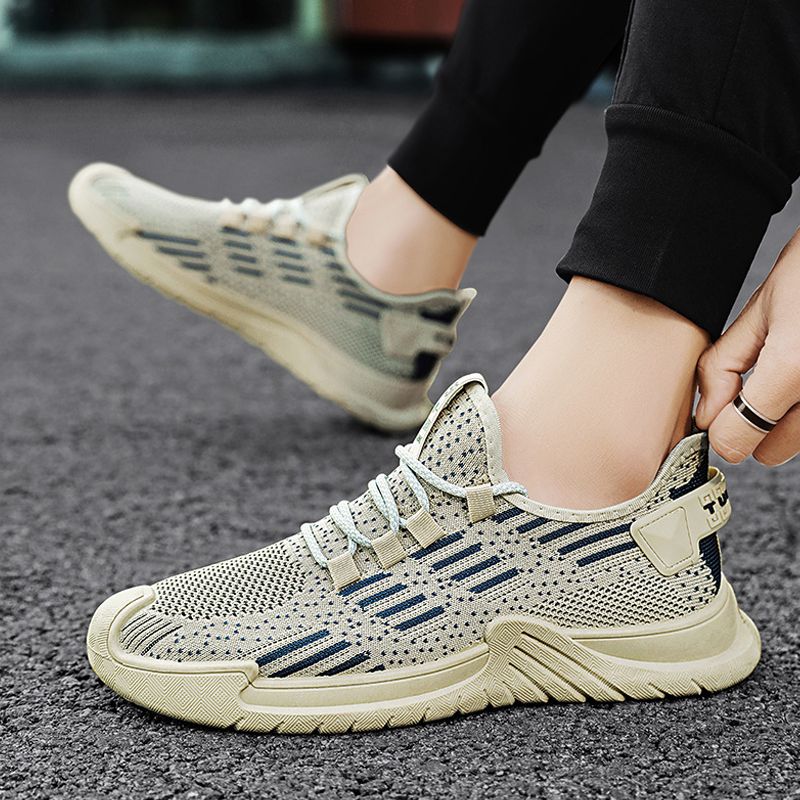 Large size 41-48 men's sneakers flying woven sports shoes mesh outdoor casual shoes Boy's lace-up gym shoes training shoes students running shoes