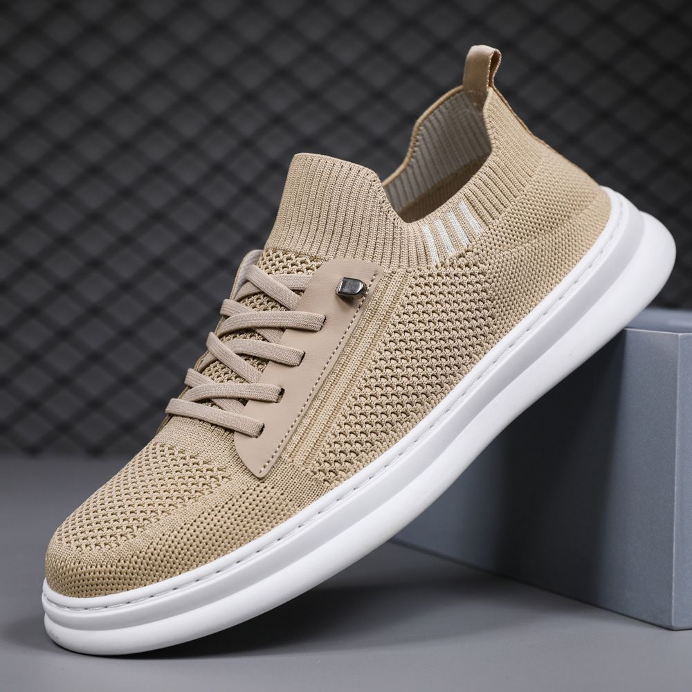 Men's net surface breathable sports casual shoes flying fabric soft sole fashion shoes boy's sneakers students running gym shoes