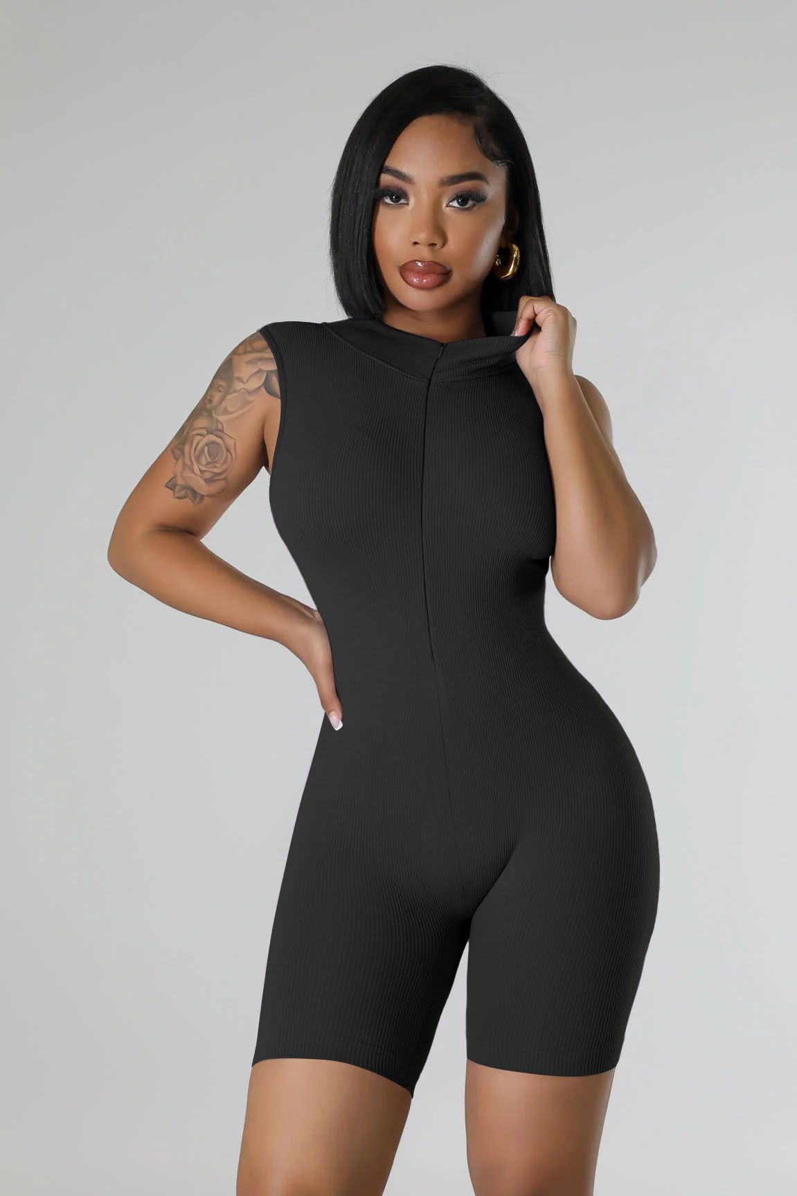 New open neck zip sleeveless solid colour casual sports one-piece sexy tight one-piece shorts