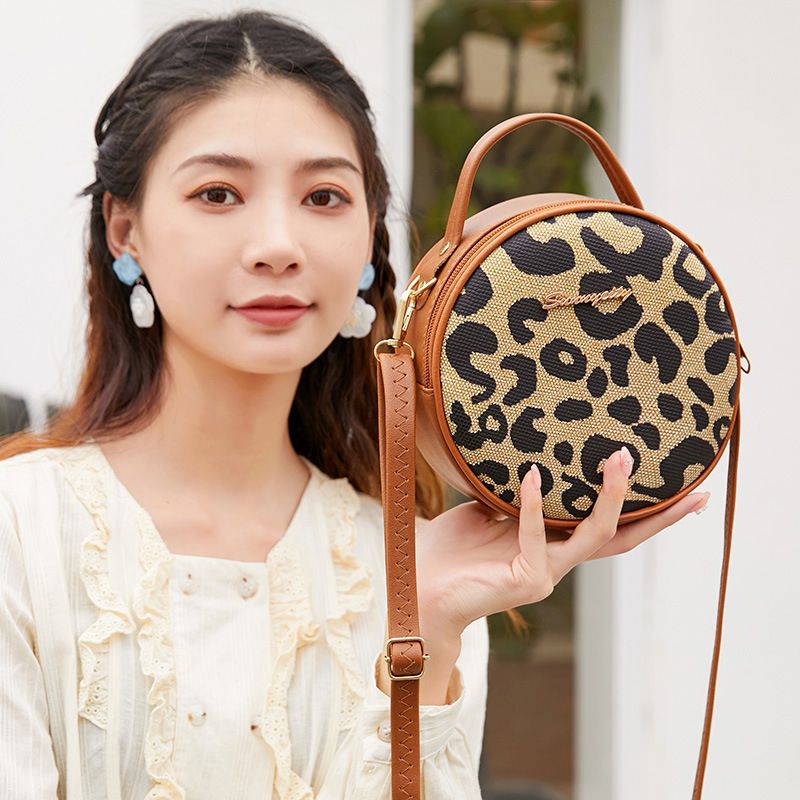 Fashion Retro Leopard Print Small Round Bags Women's Pop All-match Shoulder Bag Crossbody Bag Casual Tote Bag