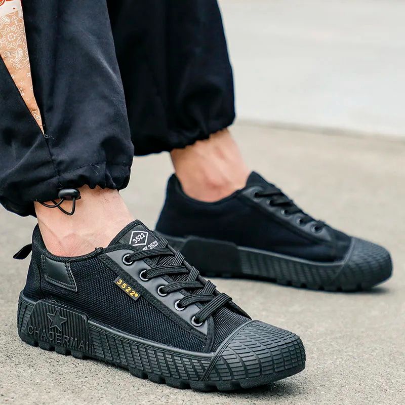 Men's antiskid shoes, wear-resistant work shoes, labor protection shoes, low top canvas, breathable, deodorant rubber shoes Breathable and sweat-absorbent casual work shoes. 39 Green