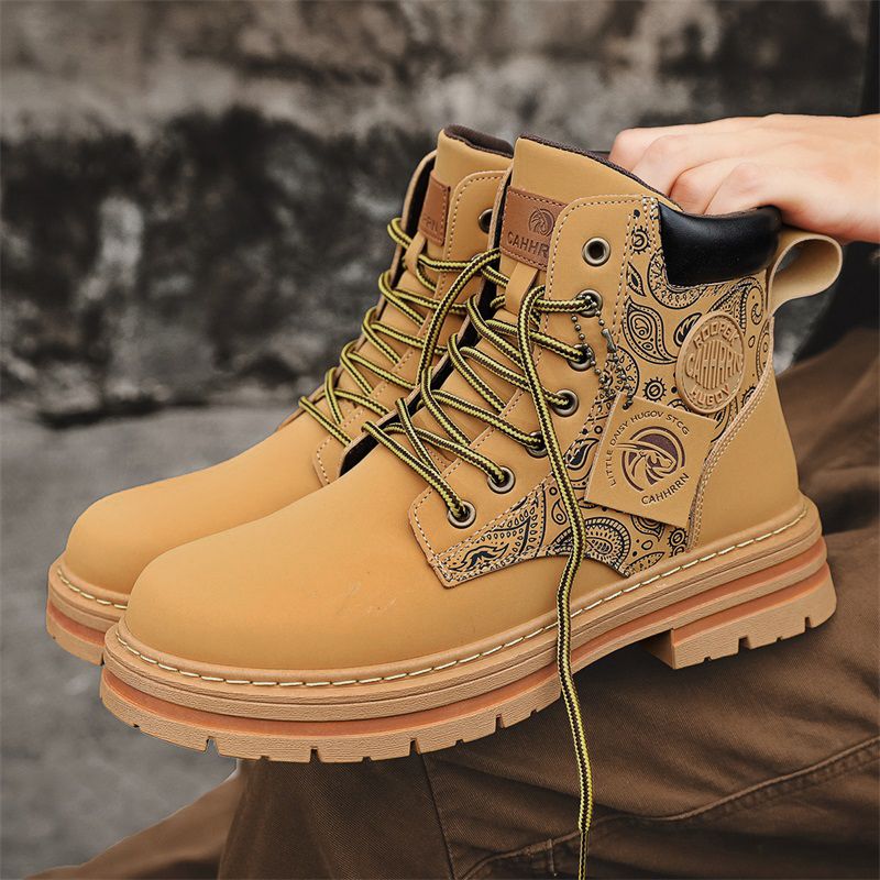 Men's shoes boots Martin boots men's British High top boots Anti-slip and wear-resistant Versatile fashion for teenagers Work shoes outdoor hiking shoes New work boots Trendy and versatile sneakers in