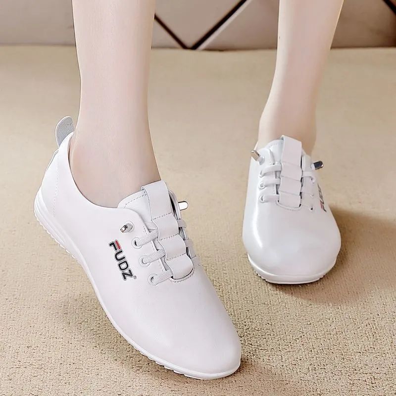 Women's Shoes Athletic Running Soft Leather White Shoes For Women Soft Sole Lightweight Mom Shoes Fashionable And Versatile Non-slip Sports Outdoor White Shoes
