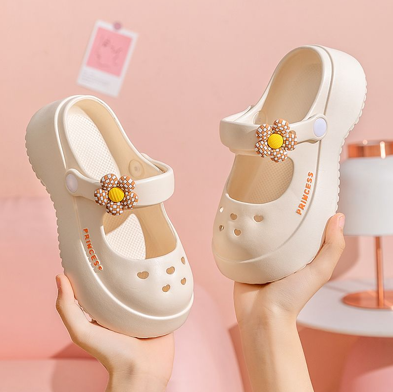 Kids Shoes Baby Shoes Girls' Shoes Sandals Children's Crocs New Style Thickened Soft Bottom Bag Heels for Home and Outdoor Parent-Child Deodorant Anti-Slip Wear-Resistant Sandals and Slippers