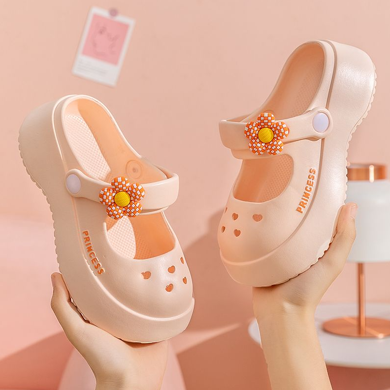 Kids Shoes Baby Shoes Girls' Shoes Sandals Children's Crocs New Style Thickened Soft Bottom Bag Heels for Home and Outdoor Parent-Child Deodorant Anti-Slip Wear-Resistant Sandals and Slippers