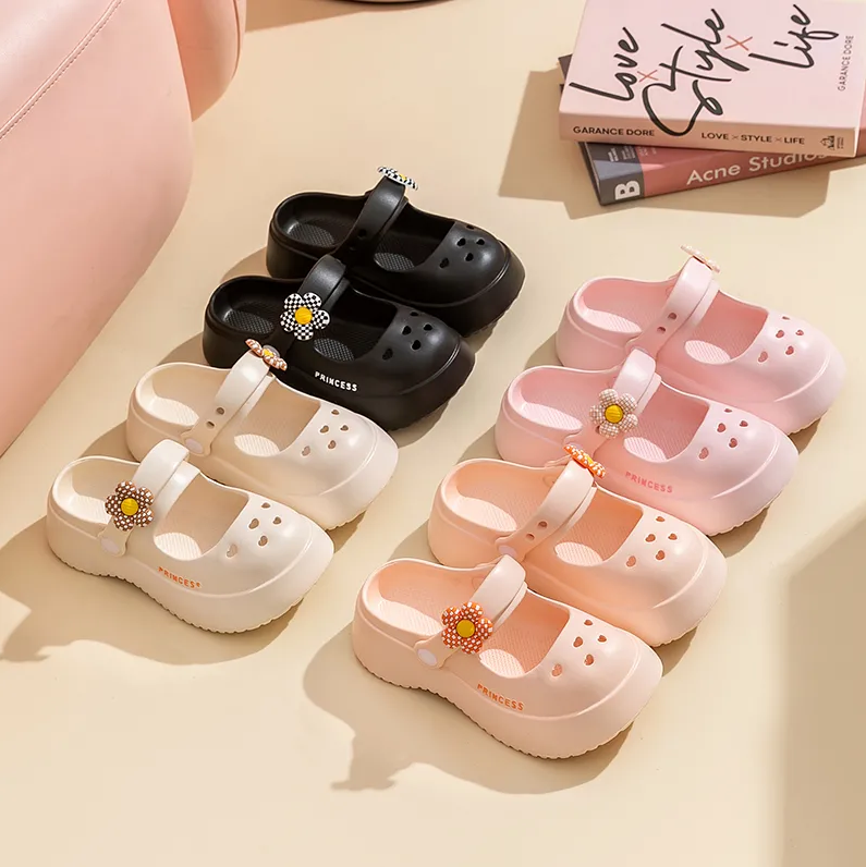 Kids Shoes Baby Shoes Girls' Shoes Sandals Children's Crocs New Style Thickened Soft Bottom Bag Heels for Home and Outdoor Parent-Child Deodorant Anti-Slip Wear-Resistant Sandals and Slippers