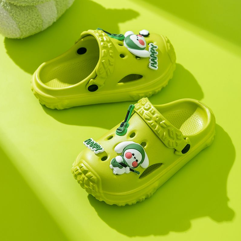 Kids Shoes Baby Shoes  Sandals Children'S Slippers New Style Boys And Girls Indoor Non-Slip Wear-Resistant Cartoon Large Children And Babies Outdoor Hole Shoes Sandals