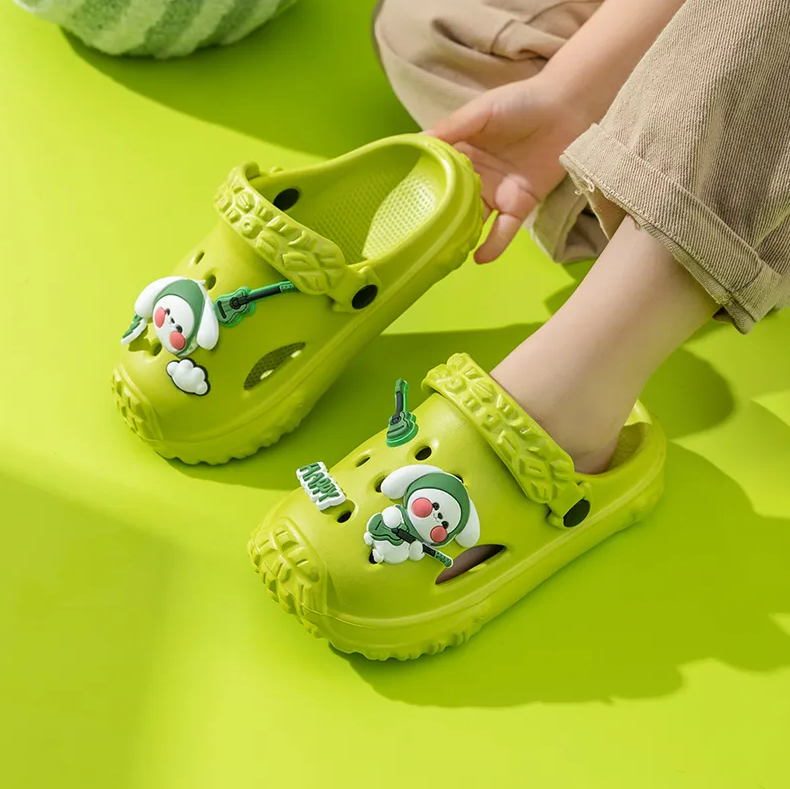 Kids Shoes Baby Shoes  Sandals Children'S Slippers New Style Boys And Girls Indoor Non-Slip Wear-Resistant Cartoon Large Children And Babies Outdoor Hole Shoes Sandals
