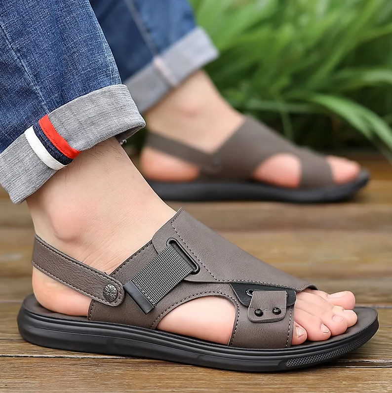 Men's Shoes Sandals New thick-soled non-slip beach shoes casual soft-soled sandals