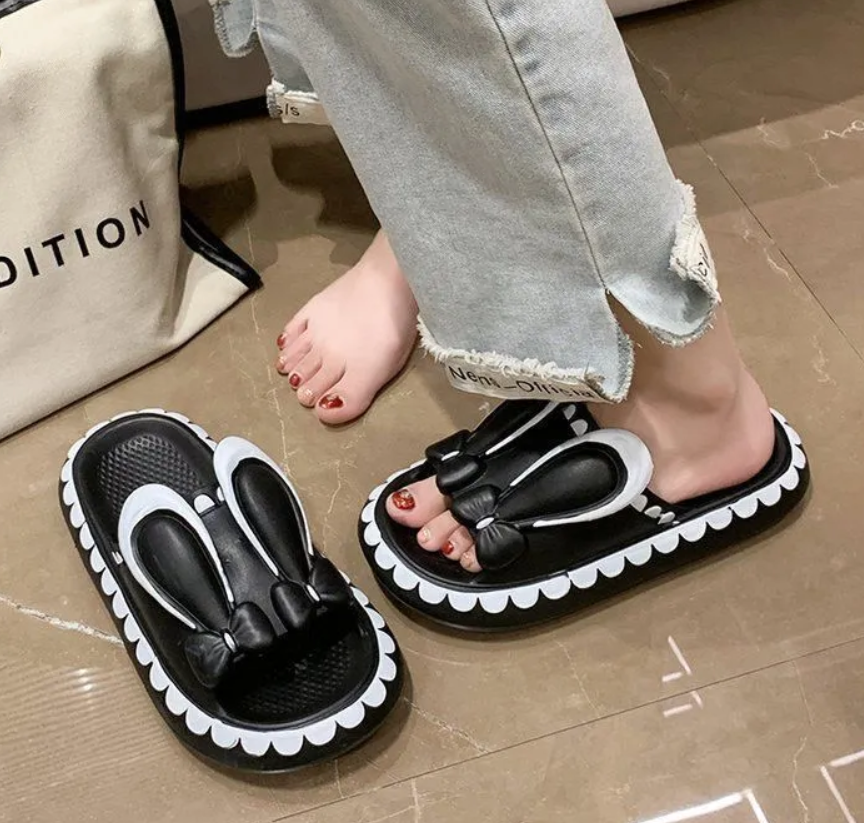Women's Shoes Slippers Indoor Slippers Home indoor bathroom bath non-slip cute cartoon rabbit slippers women's outer slippers