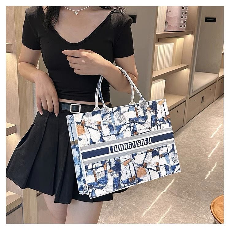 Exquisite Workmanship Tote Portable High-Capacity Printed Commuting Shopping Bag, Single Shoulder Tote Bags