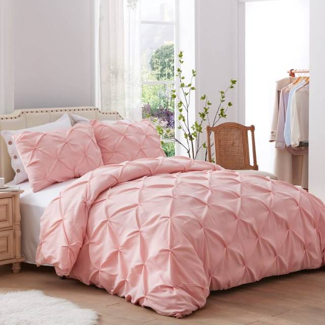 3pcs of Pinch Pleat Cross Pintuck Duvet Cover Set (One Duvet Cover and 2 Pillow Cases) Bedding Set