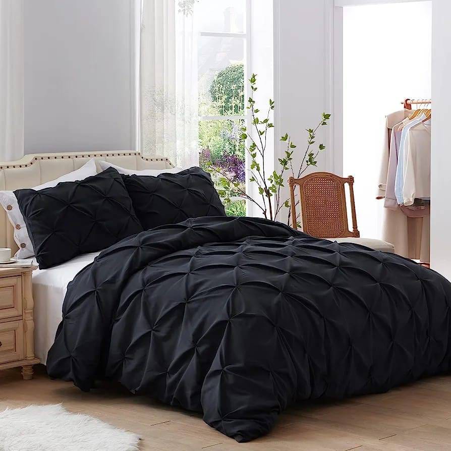 3pcs of Pinch Pleat Cross Pintuck Duvet Cover Set (One Duvet Cover and 2 Pillow Cases) Bedding Set
