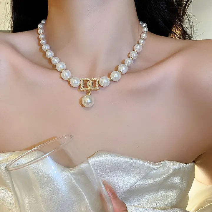 Simple And Personalized Diamond Inlaid Pearl Splicing Short Neckchain With A Stylish Design Sense Necklace  Pearl Strands