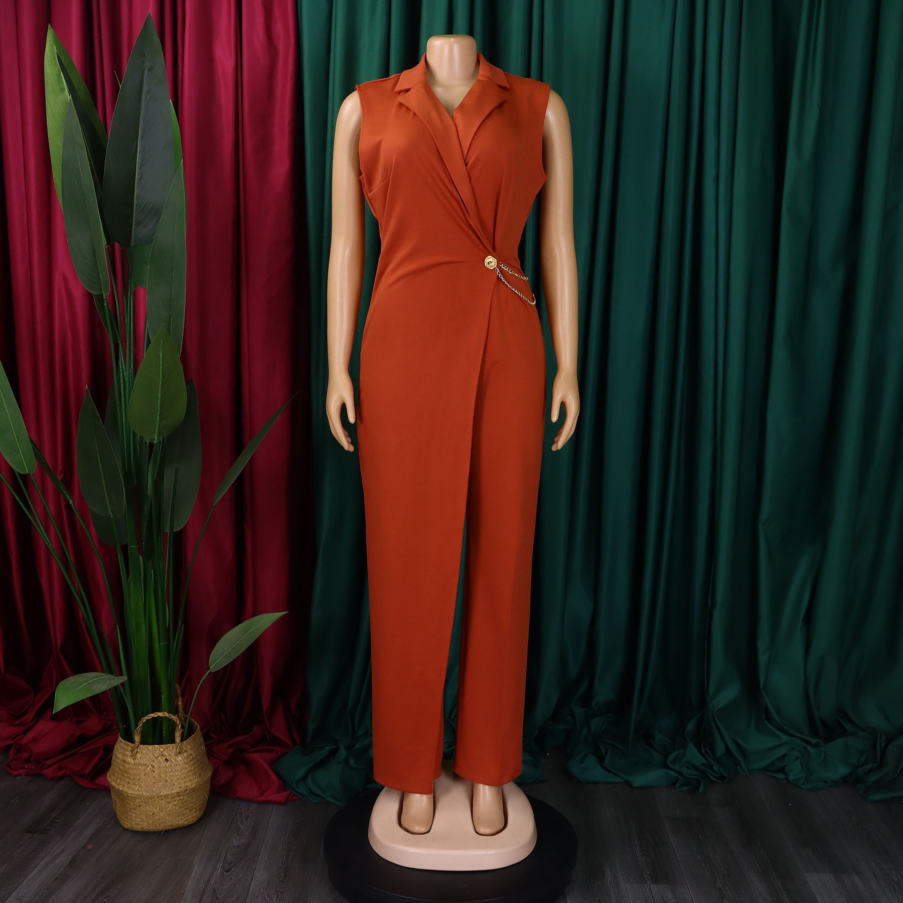 Foreign Trade Women's New Temperament Elegant Suit Collar Waist Chain Loose Wide Leg Jumpsuit