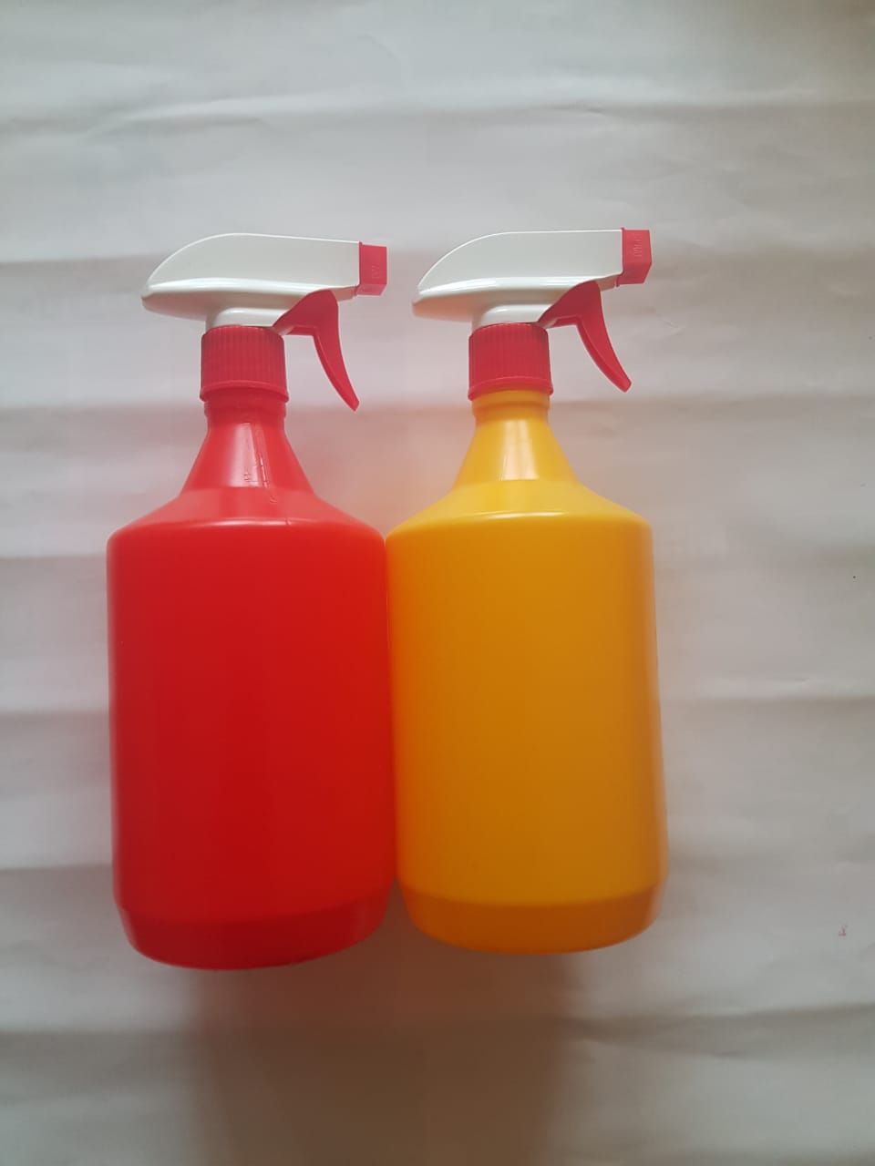 Spray Bottle Can  1 Litre ( Insecticide and hair)