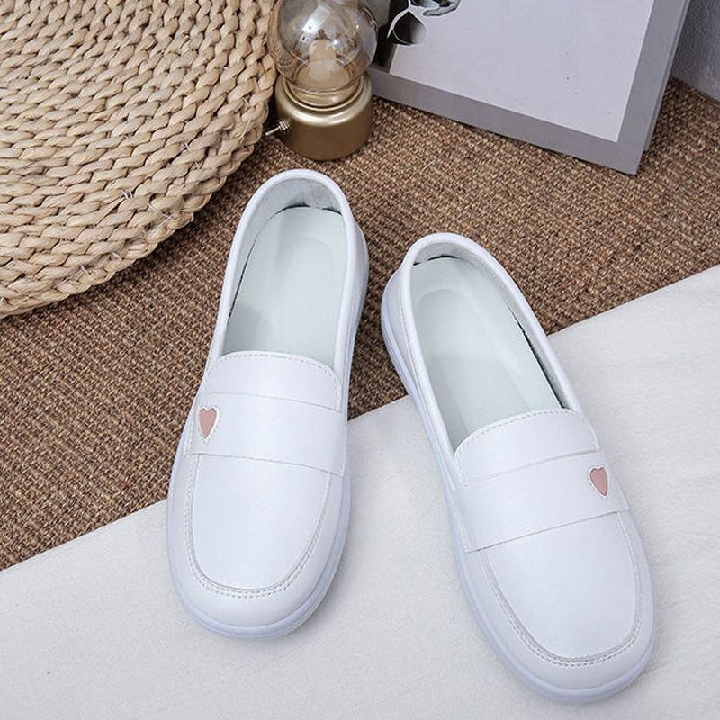 Women's flat white shoes nurse ladies casual comfortable soft sole shoes non-slip breathable medical special work shoes Students fashion artificial PU leather