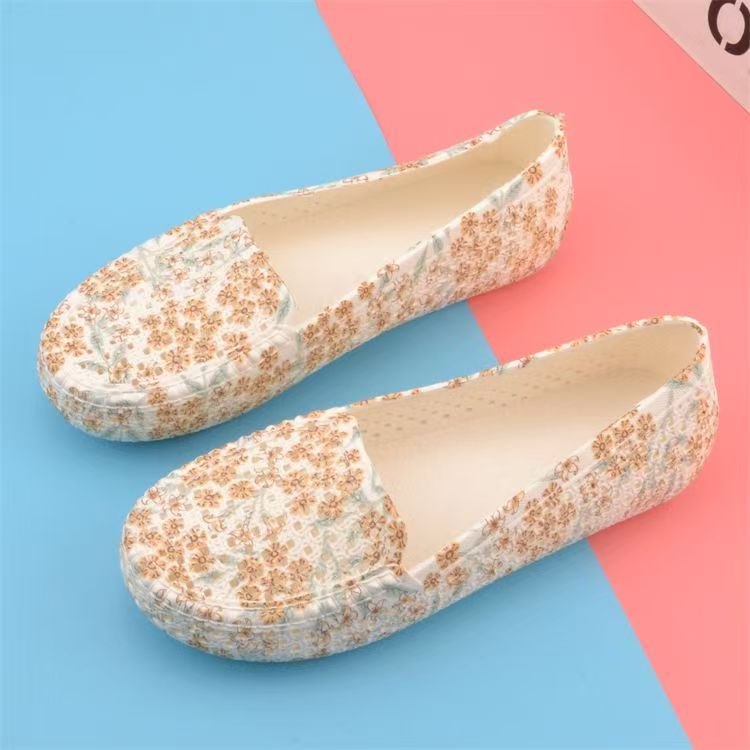 Women's plastic flat sandals girls hollowed out breathable printed shoes ladies PVC waterproof non-slip soft soled shoes