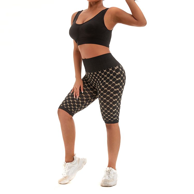 New Arrival Women Seamless Sexy Yoga Shorts High Waist Gym Shorts Workout Fitness Wear Strectchy Sport Shorts Good Quality And With High Elasticity Running Shorts