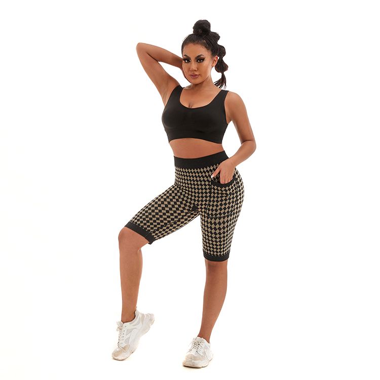 New Arrival Women′s Fashion Style Mobile Phone Pocket Yoga Seamless Shorts Tights Pocket Pants Checkered Sports Gym Fitness Sport Shorts Outdoor Running Pants