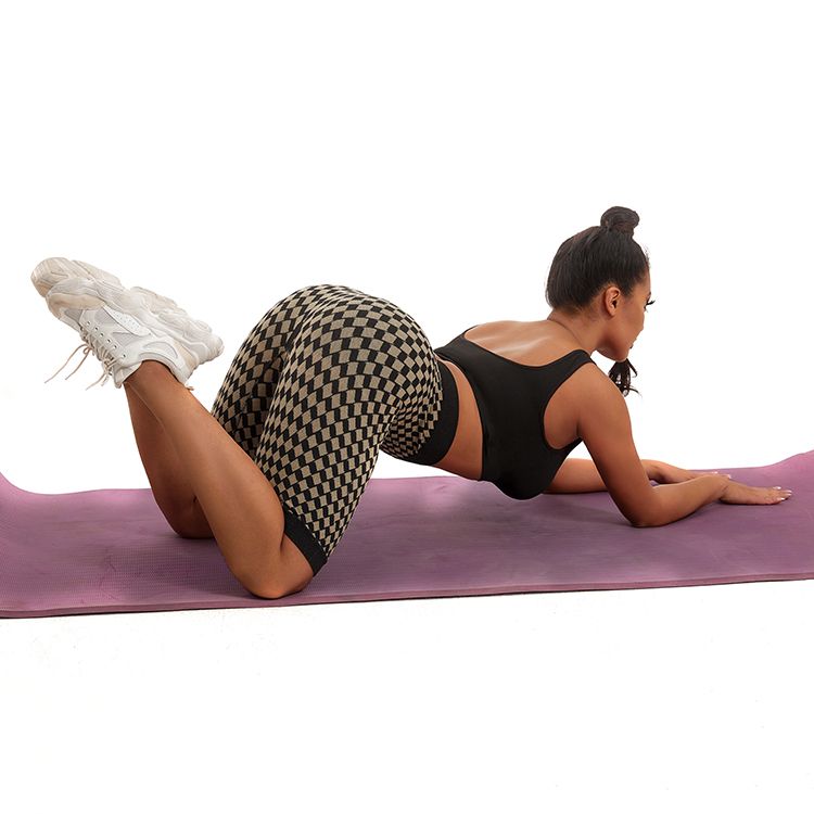 New Arrival Women′s Fashion Style Mobile Phone Pocket Yoga Seamless Shorts Tights Pocket Pants Checkered Sports Gym Fitness Sport Shorts Outdoor Running Pants