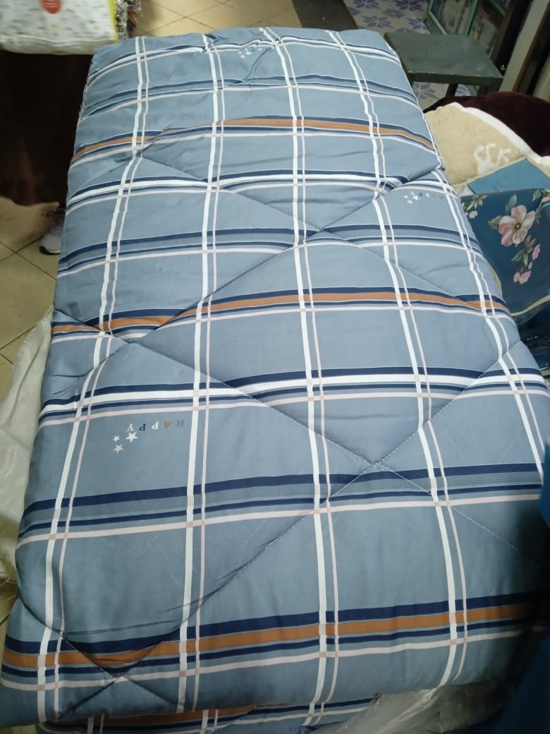 DUVET SET 4PCS; (1 Duvet 1 Bedsheet And 2 Pillowcases) Made of high quality cotton material that is easy to clean.