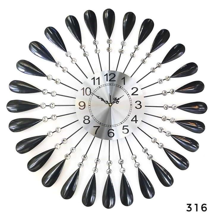 Petal Decorative Edges Wall Clock