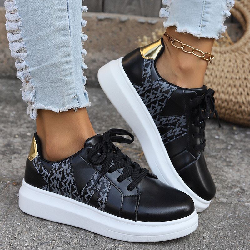 Ladies MK sneakers