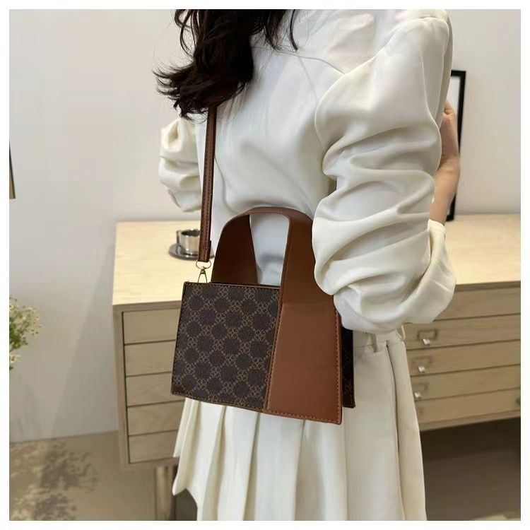 Newly arrived fashionable handbag, crossbody bag, patchwork shoulder bag, fashionable and versatile birthday gift, Valentine's Day gift