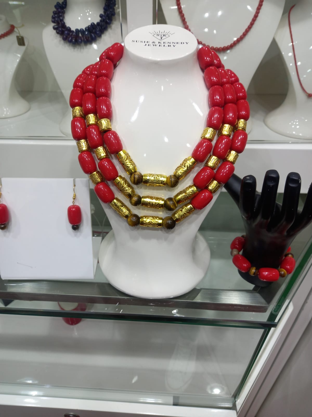Silver Plated Temperament Necklace For Men And Women Fashion Short Clavicle Flat Snake Bone Chain.