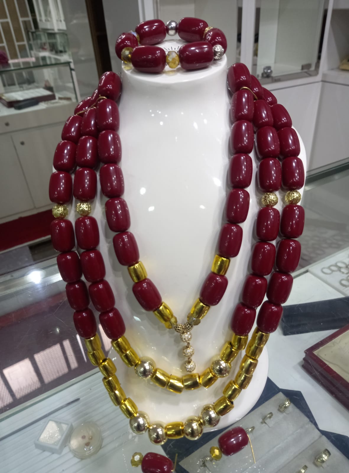 Silver Plated Temperament Necklace For Men And Women Fashion Short Clavicle Flat Snake Bone Chain.