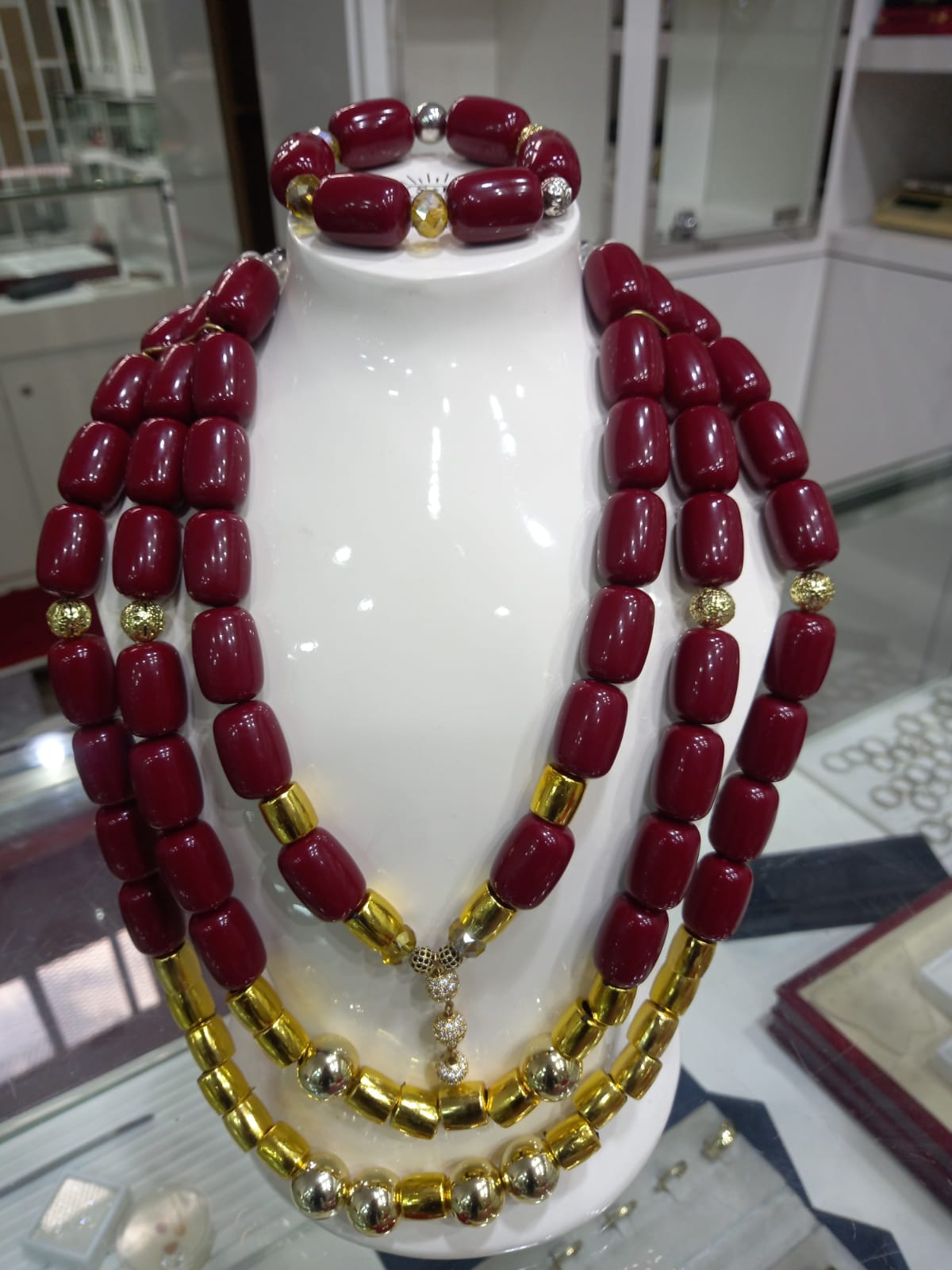 Silver Plated Temperament Necklace For Men And Women Fashion Short Clavicle Flat Snake Bone Chain.
