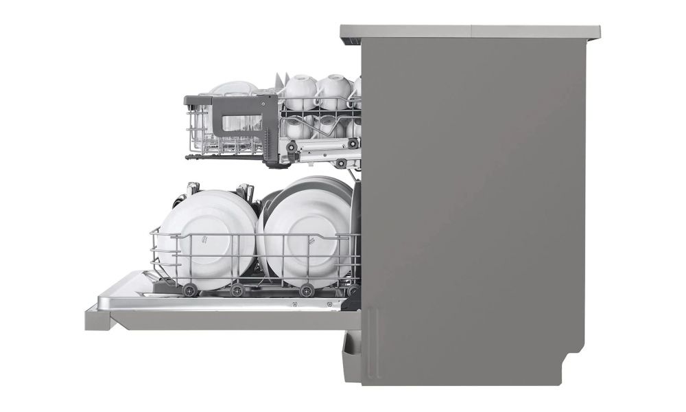 LG QuadWash™ DFC532FP | 14 Place Setting | Inverter DD | TrueSteam™