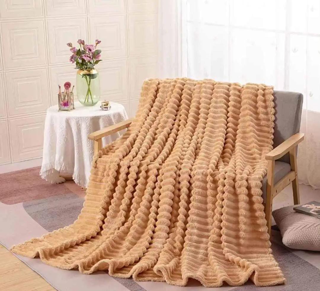 SHOP NOW, SAVE MORE.🥰😍😘 Fleece Cozy Warm Velvet Throw Blanket-Grey 6*6