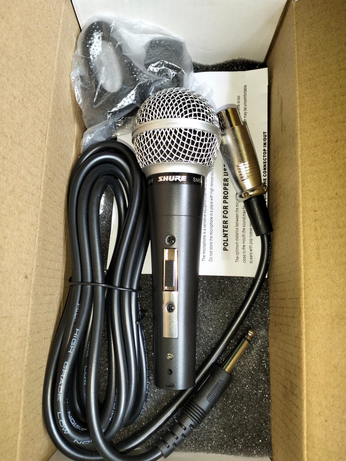 MICROPHONE WIRED  SM58 A LEGENDARY PERFORMANCE WITH A INDUSTRY-STANDARD MICROPHONE TAILORED TO DELIVER WARM AND CLEAR VOCAL REPRODUCTION QUALITY SOUNDS
