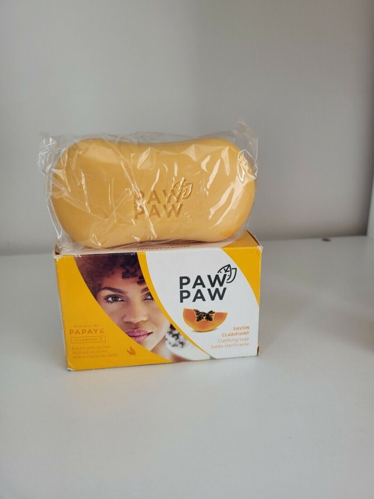 Paw Paw LAIT CLARIFIANT Skin Lightening Set, Lotion(300ml) + Soap + Oil Evens Skin Tone, Brightens Complexion, Reduces Brown Spots, Smooths Texture, Boosts Radiance, Nourishes And Revitalizes Skin